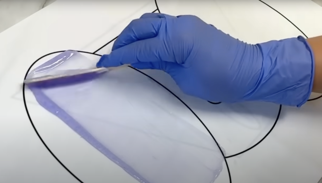 how to apply hard wax on bikini area