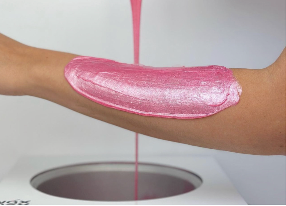 Cómo usar cera dura en casa